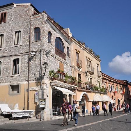 B&B Le 4 Fontane Таорміна Екстер'єр фото