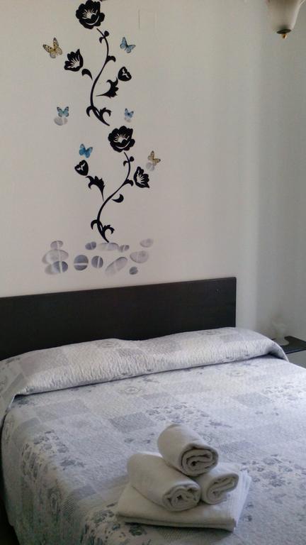 B&B Le 4 Fontane Таорміна Екстер'єр фото